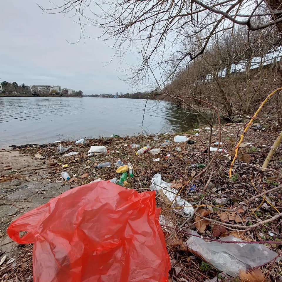 Opération OSE sur les berges à Villeneuve Saint Georges